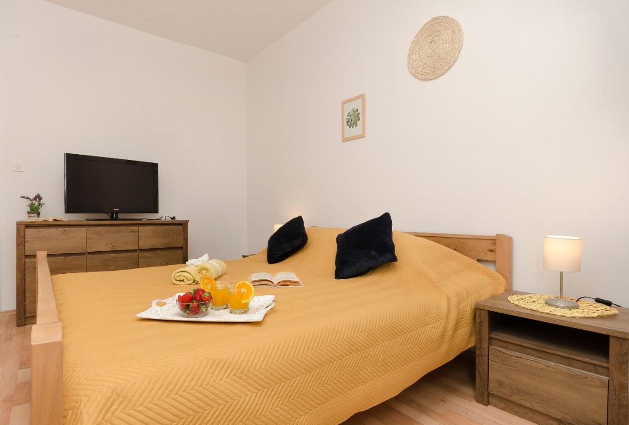 Apartments Ivana Murter Extérieur photo